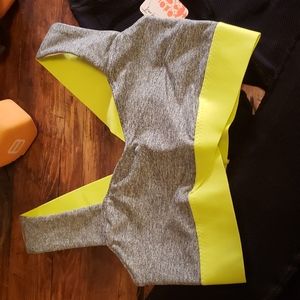 🎉Free People Movement Just Breathe ColorBlock Bra - size XS